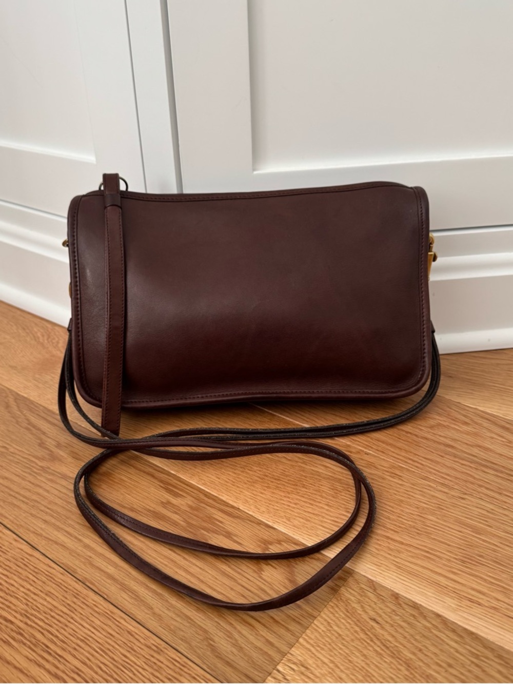 Vintage Coach Basic Bag 9455 Mahogany Leather Shoulder or Clutch Bag
